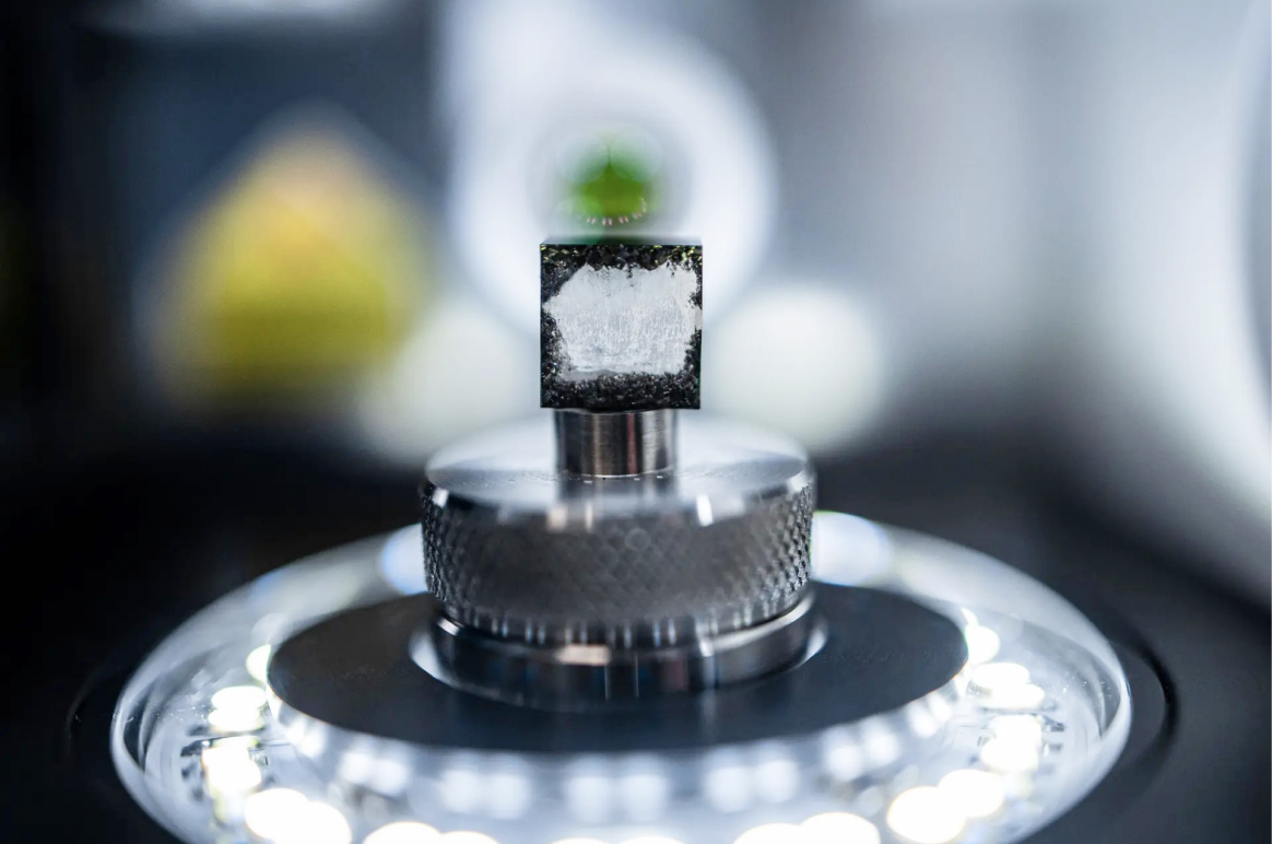 5_GREEN_ROCKS_SPECIAL_REPORT_Natural_vs_lab_grown_diamonds_–_what’s